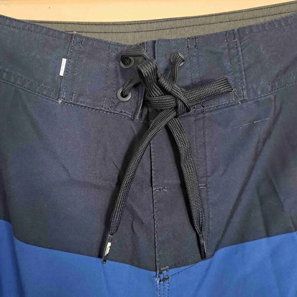 Quiksilver Boardshort DRYFLIGHT Swim Trunks Size 36
